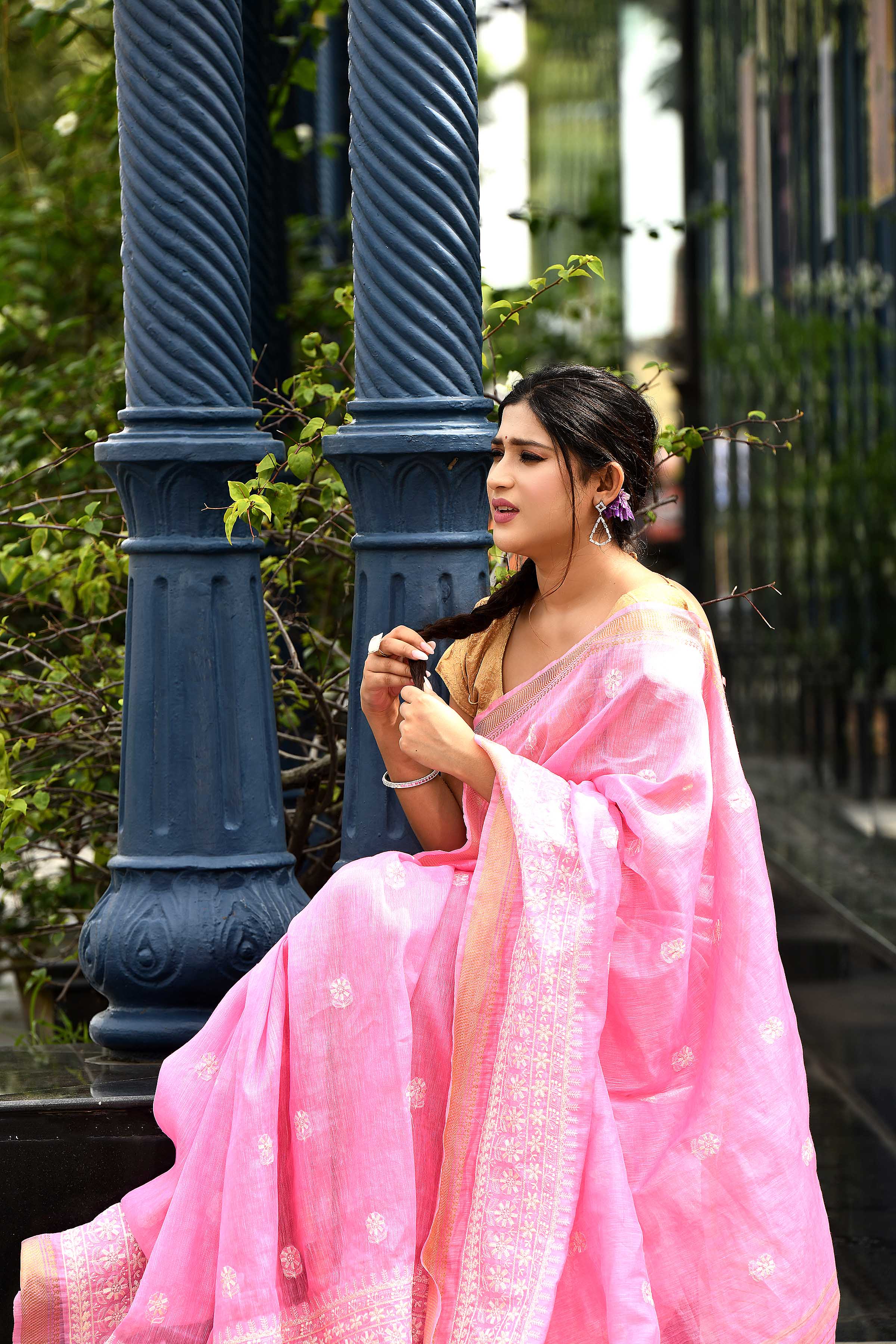 Pure handloom linen tussar saree with embroidery-Baby pink