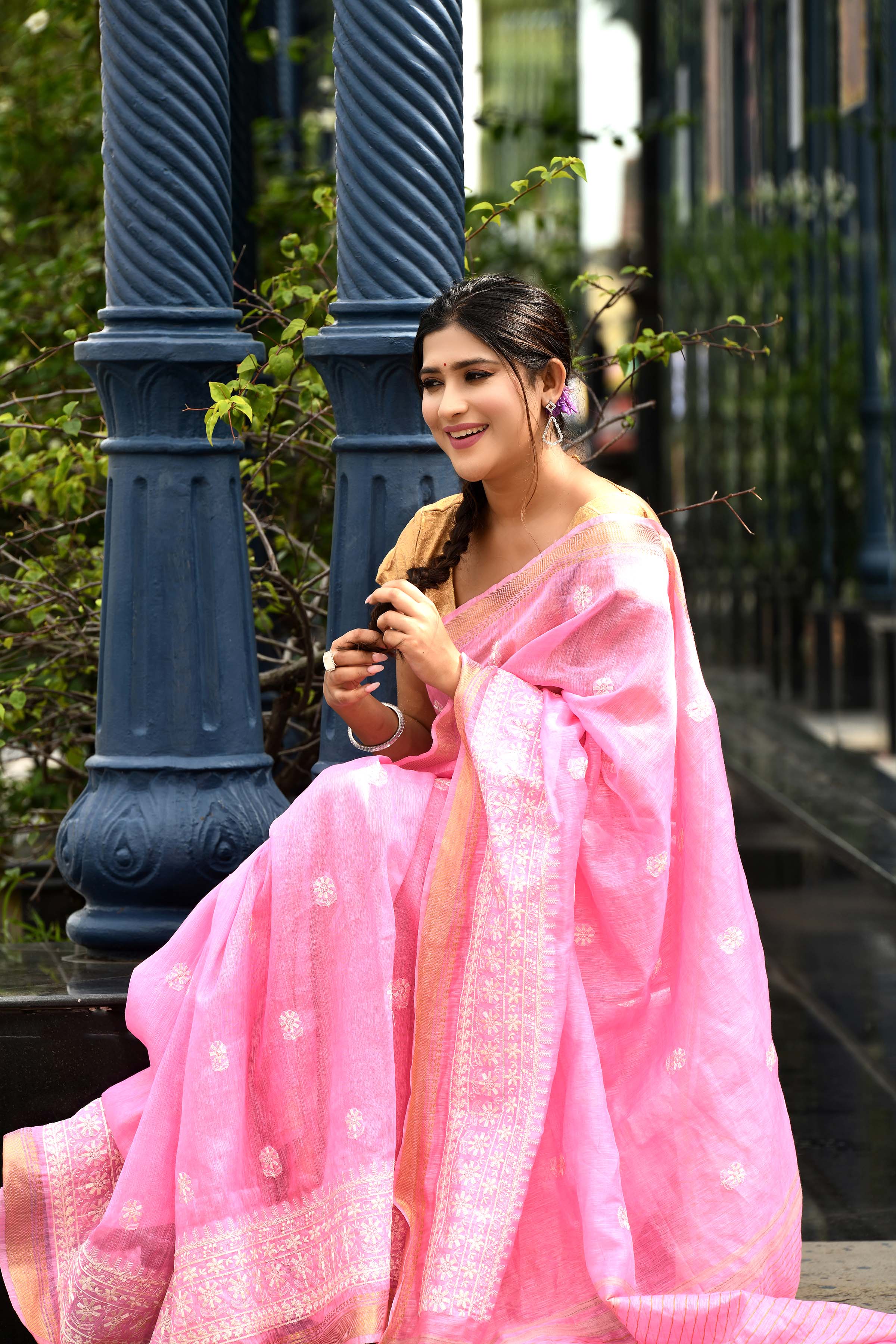Pure handloom linen tussar saree with embroidery-Baby pink