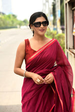 Magenta cotton silk hand woven saree with dark pink and golden border