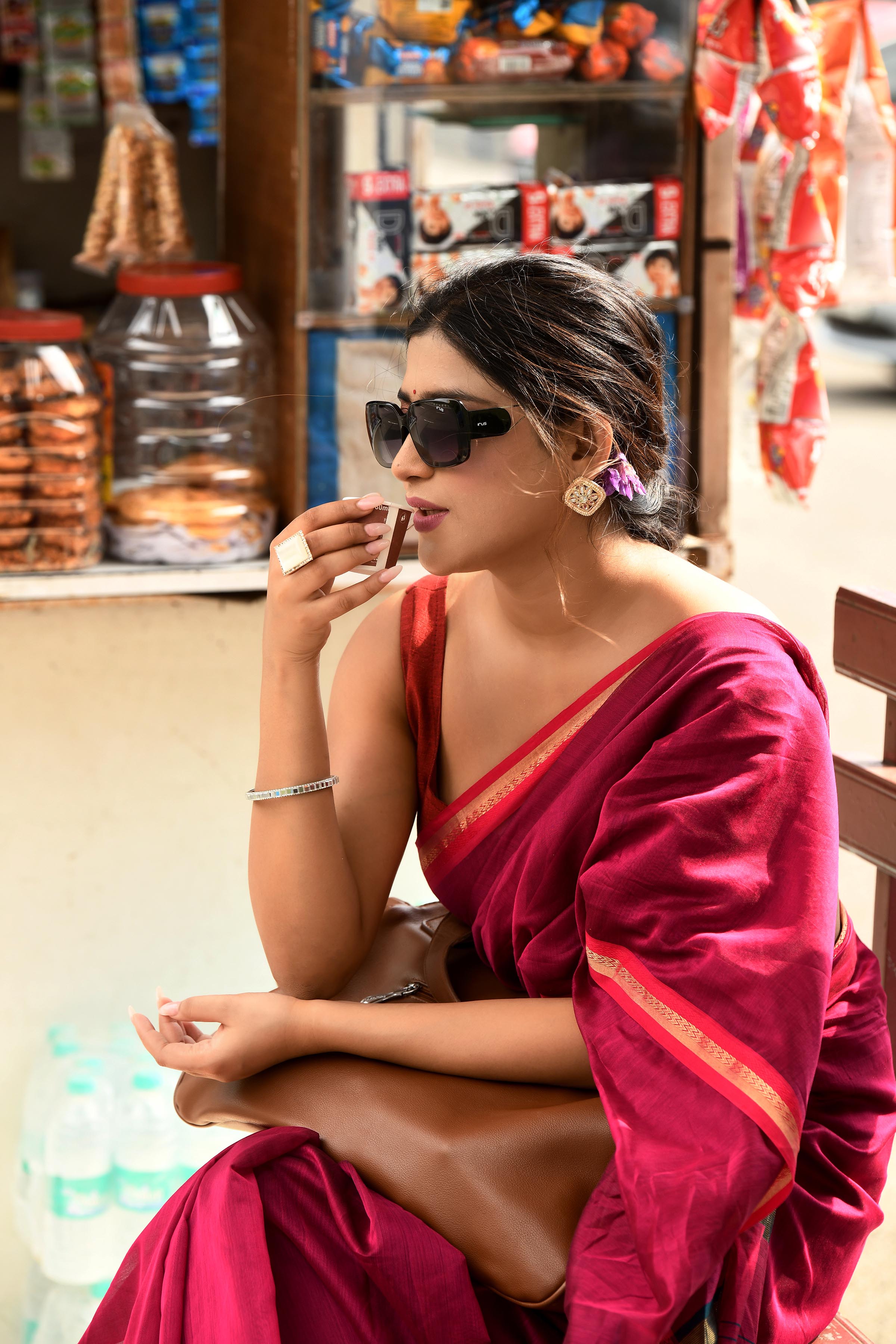 Magenta cotton silk hand woven saree with dark pink and golden border