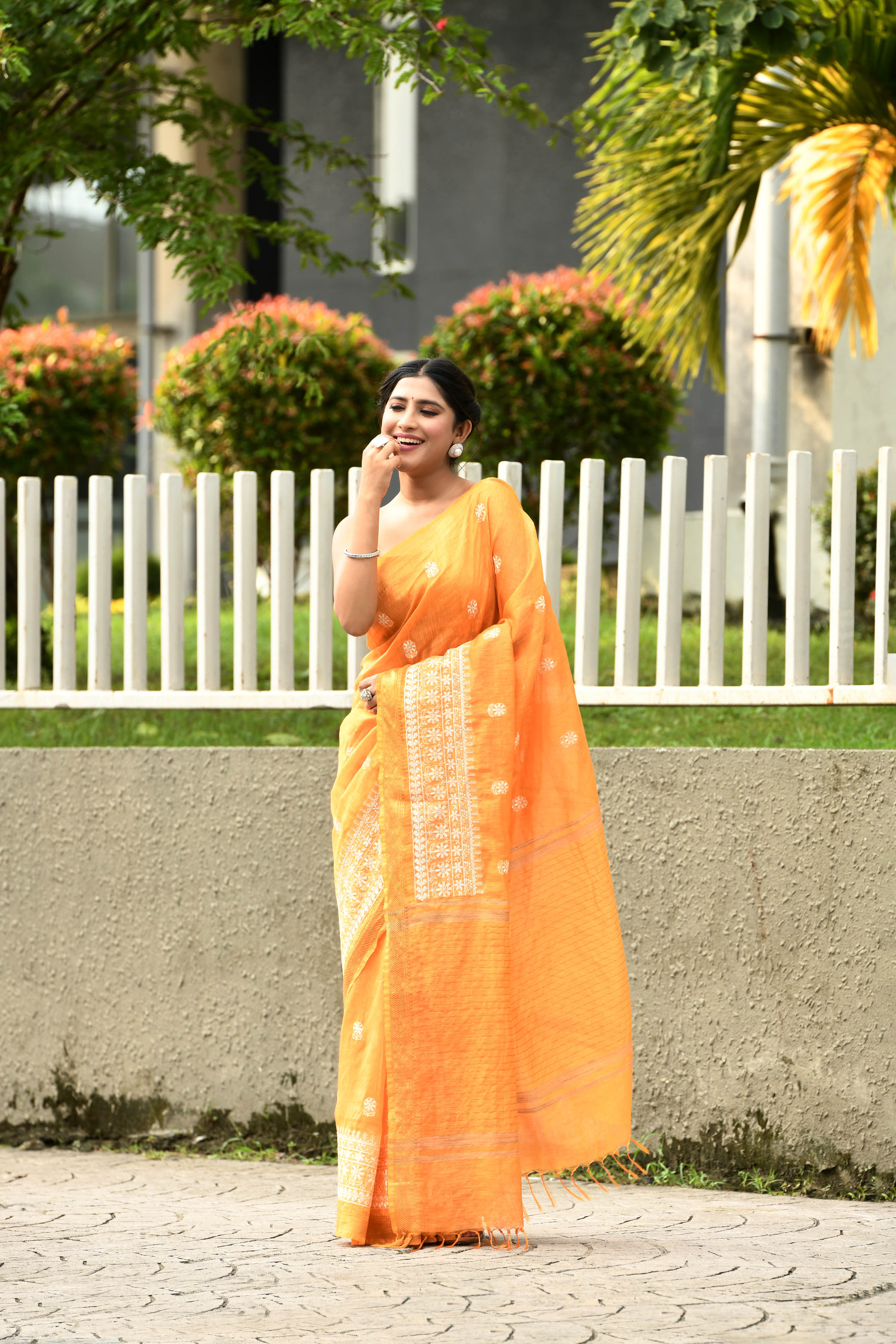 Pure handloom linen tussar saree with embroidery-Dark orange
