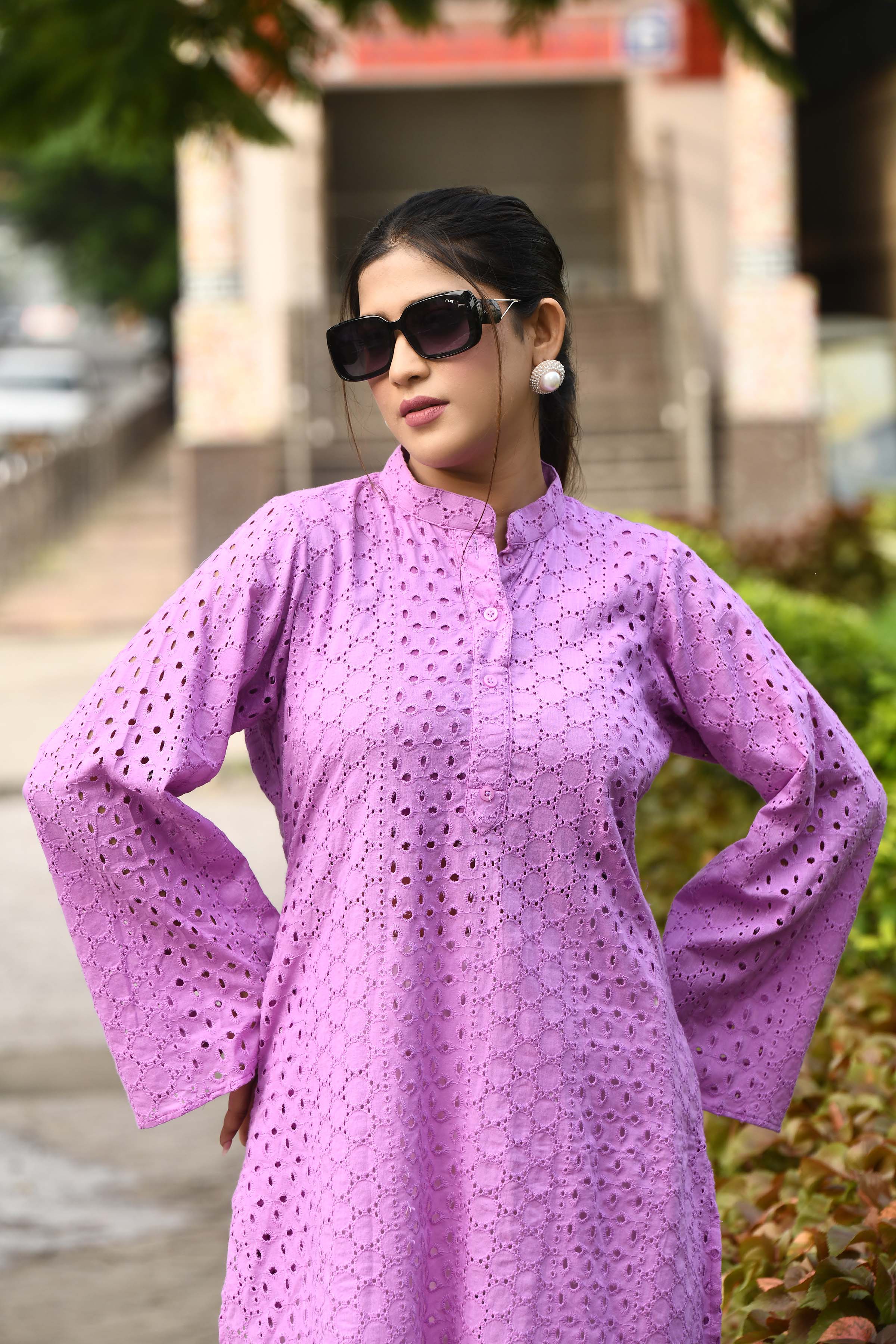 Dreamy Lavender hakoba flared sleeves mid thigh length straight kurta with off white farshi salwar with cut work embroidery