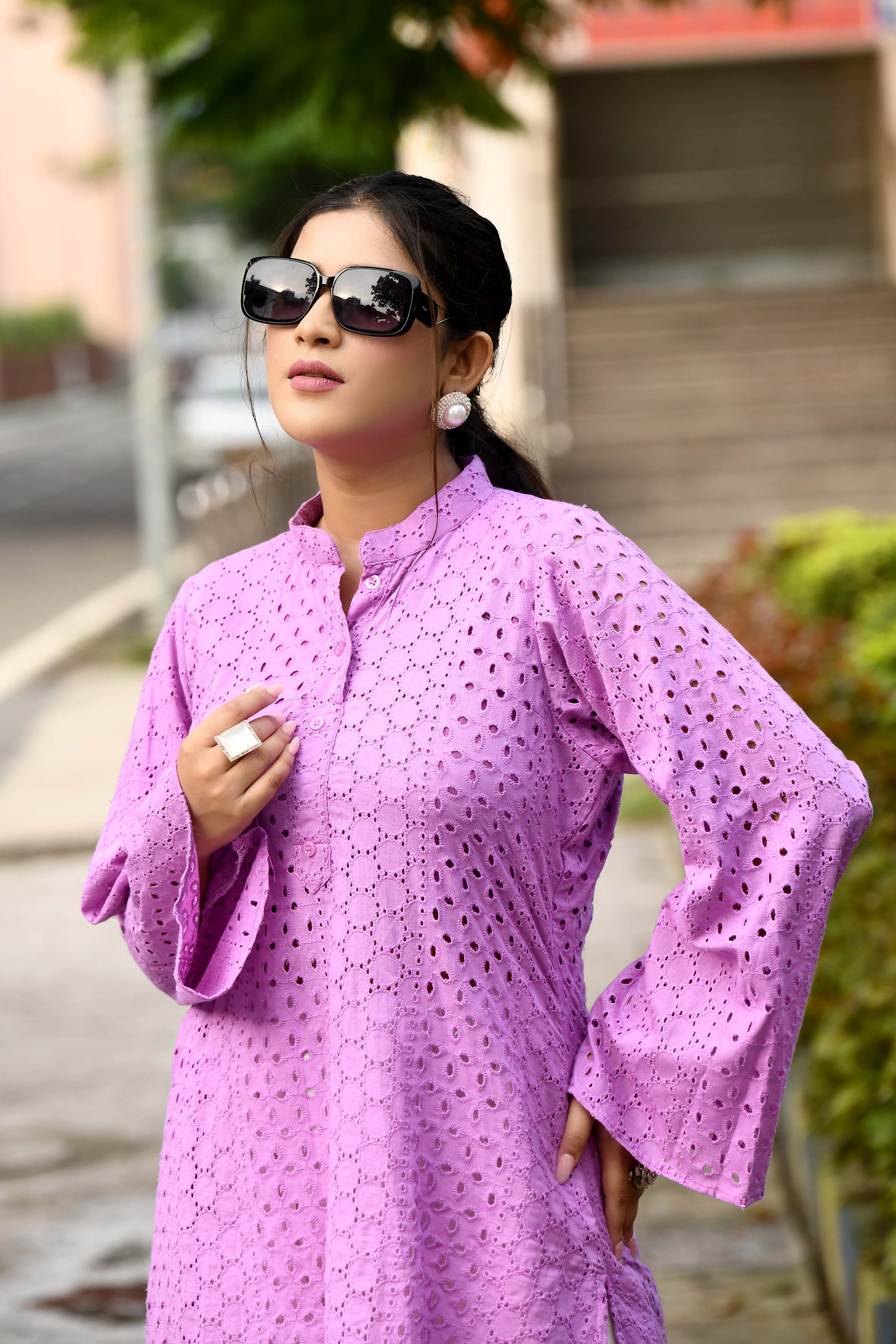 Dreamy Lavender hakoba flared sleeves mid thigh length straight kurta with off white farshi salwar with cut work embroidery
