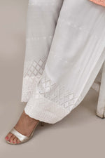 Delicate Peach hakoba flared sleeves mid thigh length straight kurta with off white farshi salwar with cut work embroidery