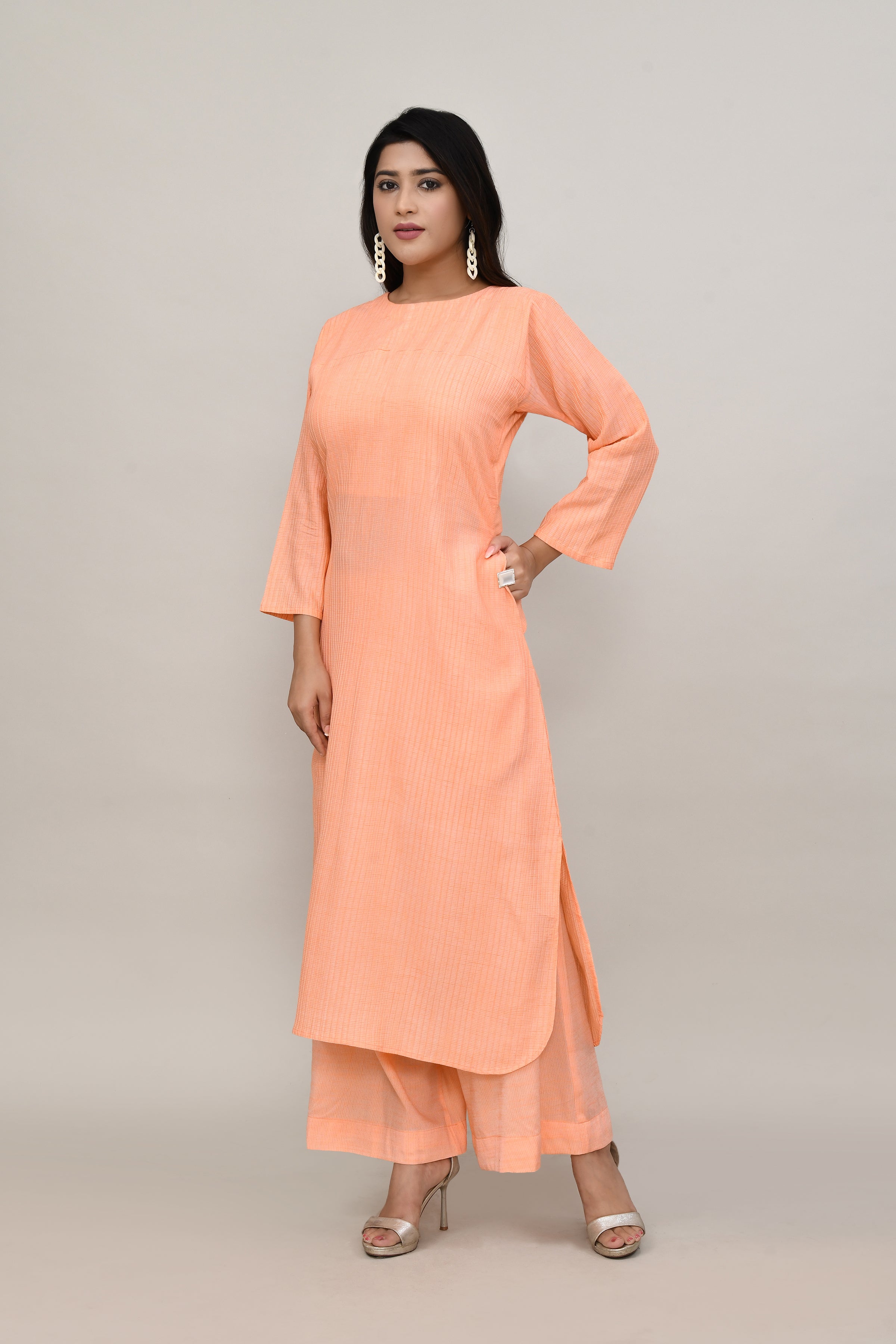 Peach pintex cotton U shaped long straight kurta with matching trousers
