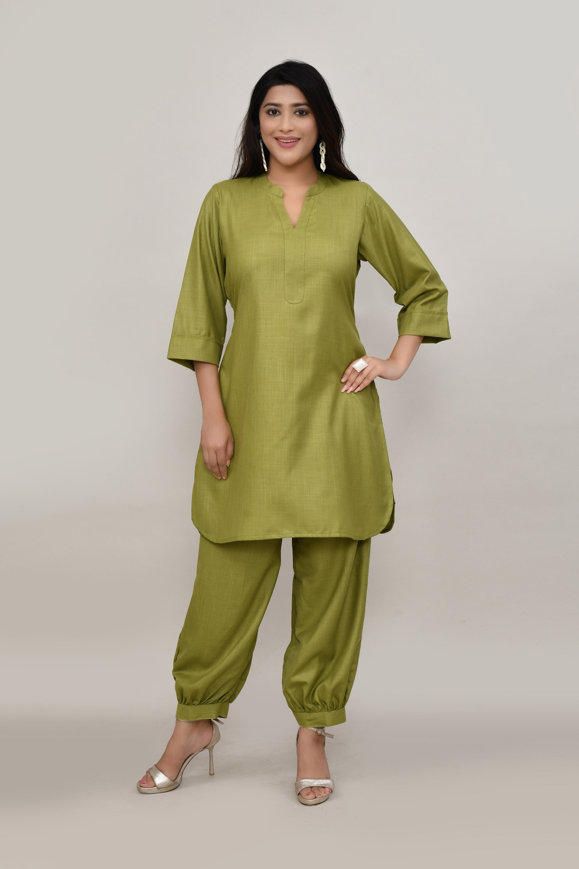 Soothing Olive green cotton slub Co-ord set with pants in harem style