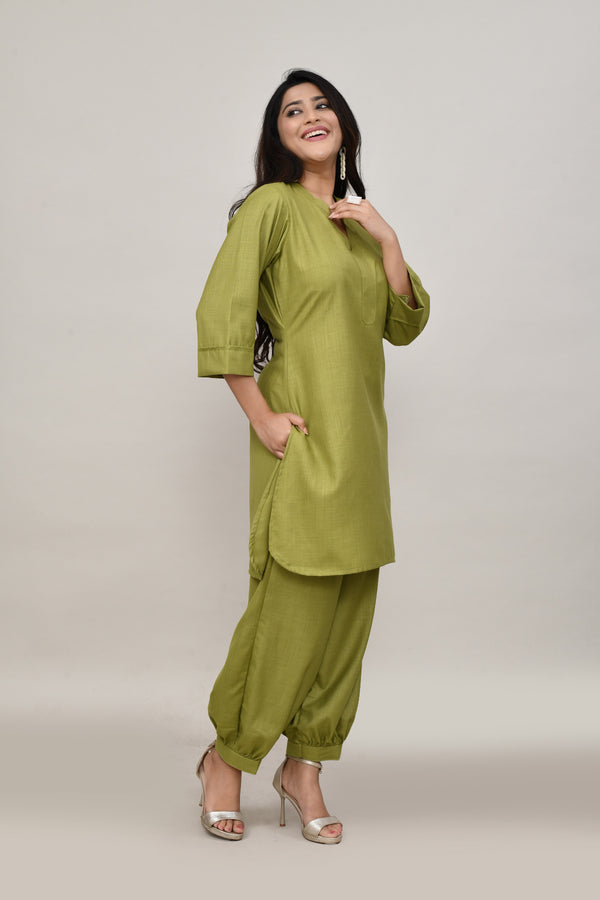 Soothing Olive green cotton slub Co-ord set with pants in harem style