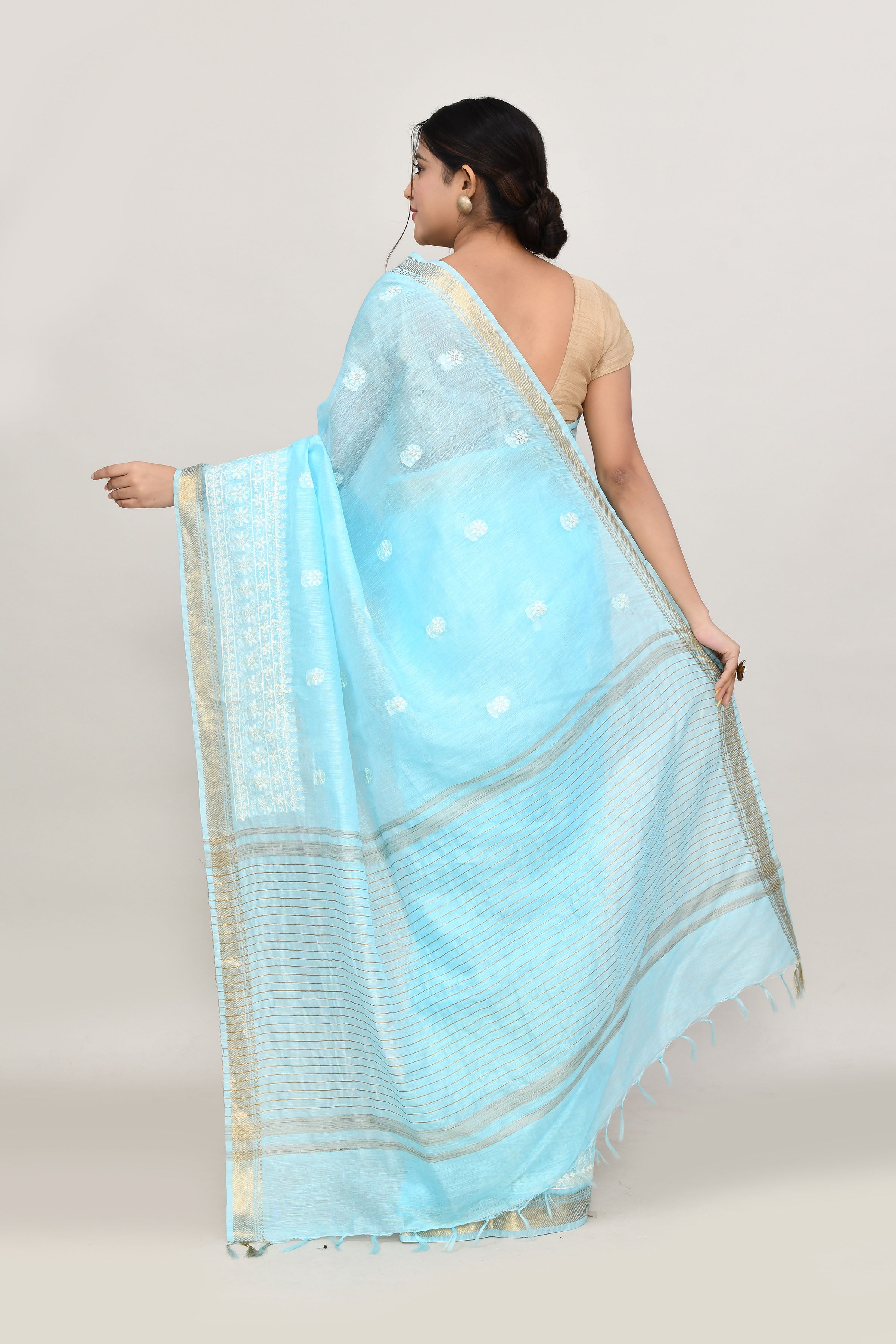 Pure handloom linen tussar saree with embroidery-sky Blue