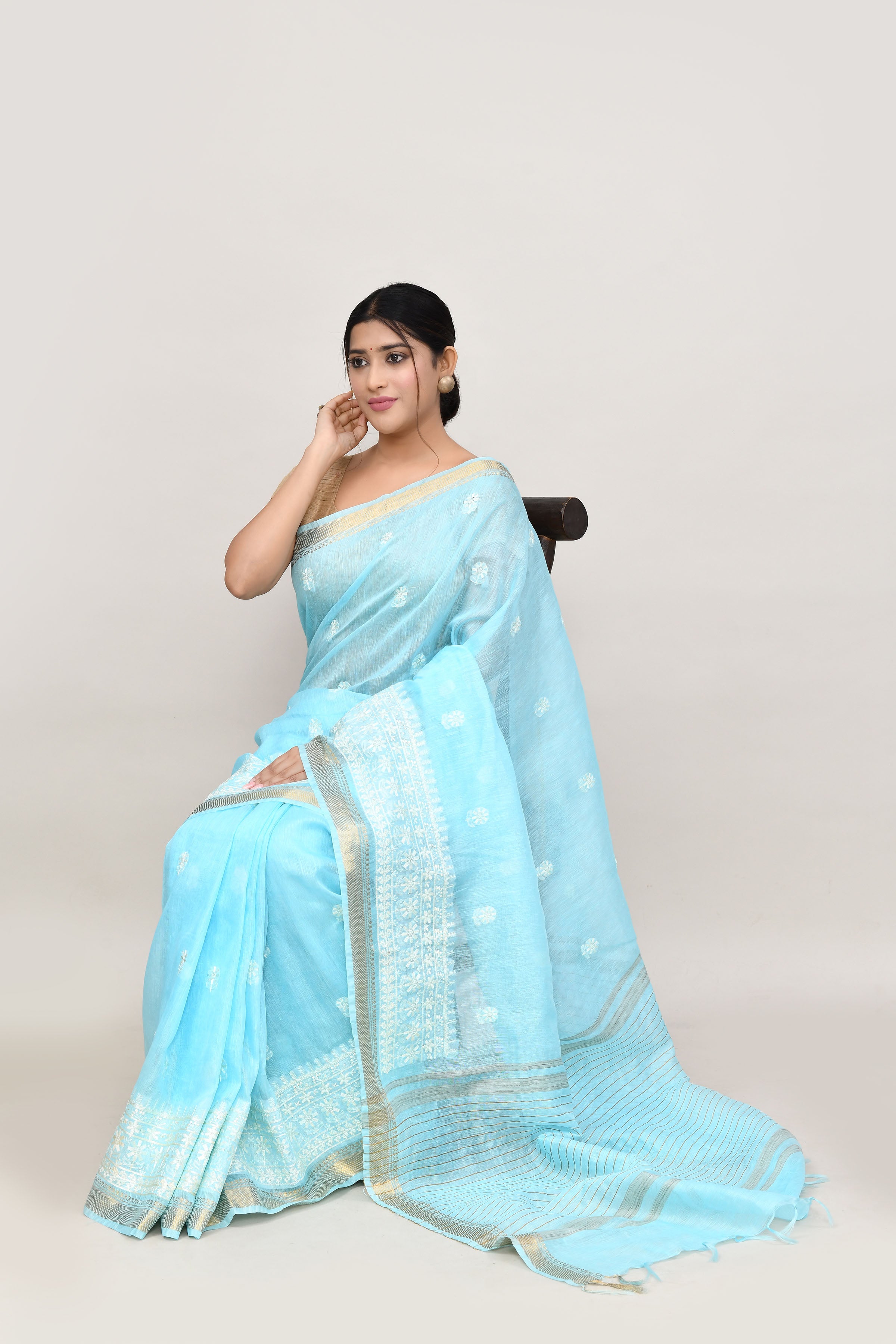 Pure handloom linen tussar saree with embroidery-sky Blue