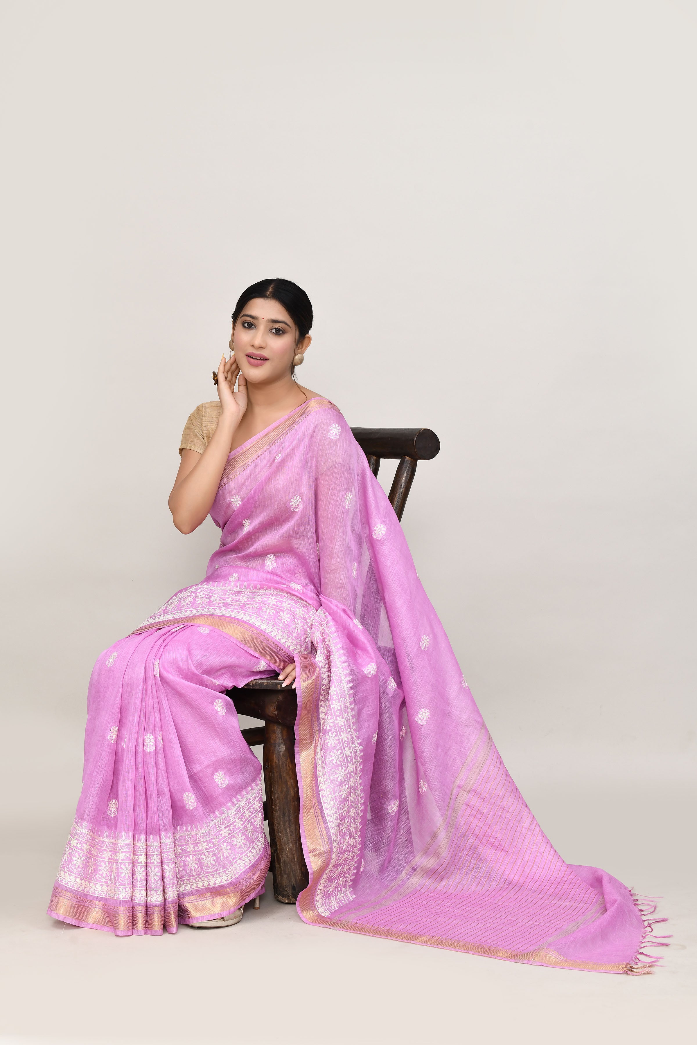 Pure handloom linen tussar saree with embroidery-Lavender