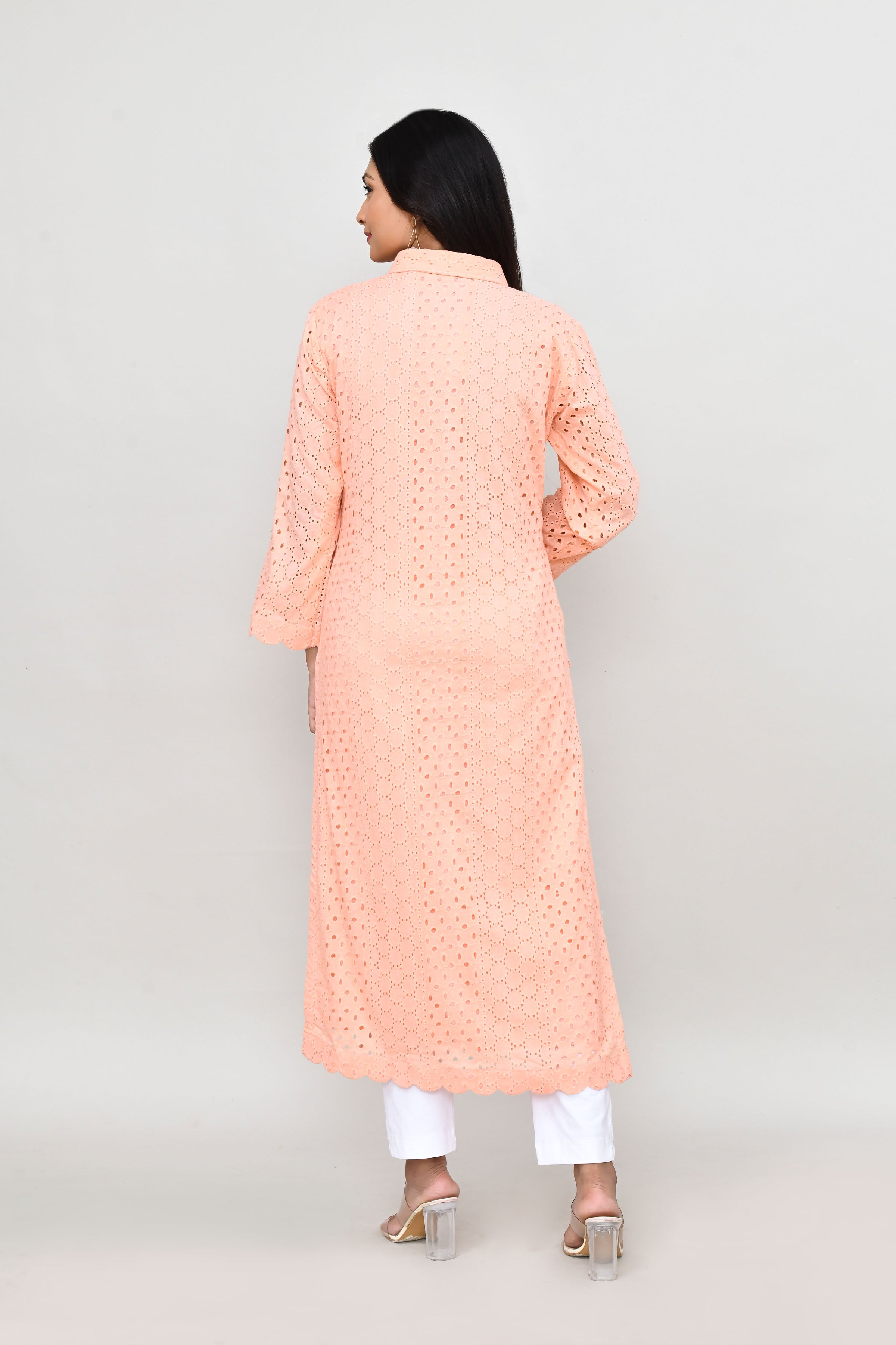 Hakoba long kurti with quarter length sleeves- Peach