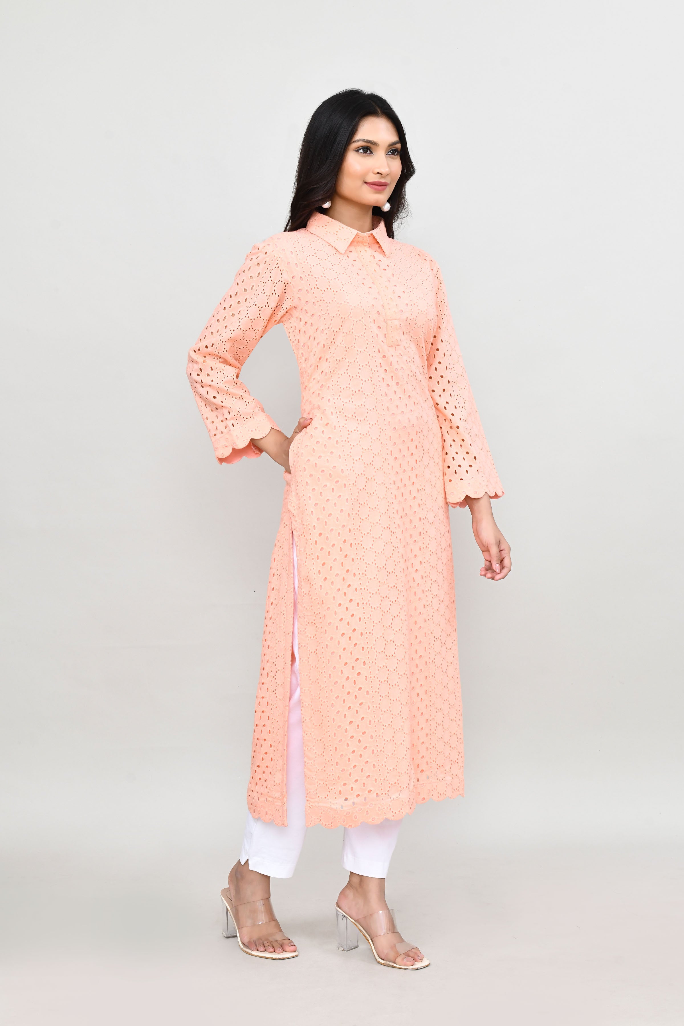 Hakoba long kurti with quarter length sleeves- Peach
