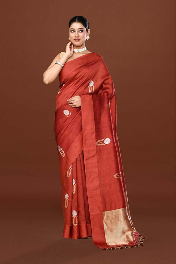 Pure handloom munga silk saree with banarasi floral pattern kadwa weaving in silver & gold zari with satin border-Maroon