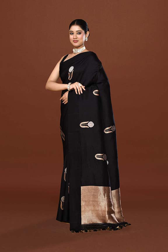 Pure handloom munga silk saree with banarasi floral pattern kadwa weaving in silver & gold zari with satin border-Black