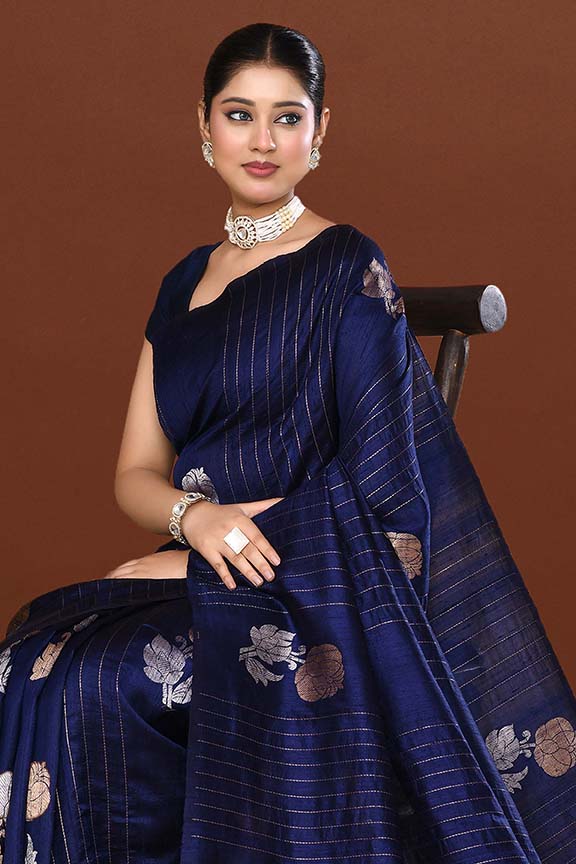 Pure handloom munga silk saree with banarasi floral pattern kadwa weaving in silver & gold zari with satin border-Violet