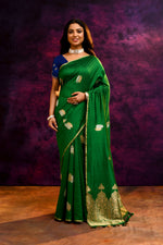 Pure Munga Silk Saree with Tree & Leaf Motifs – Bottle Green