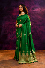 Pure Munga Silk Saree with Tree & Leaf Motifs – Bottle Green