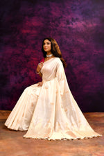 Pure Munga Silk Saree with Tree & Leaf Motifs – Off White