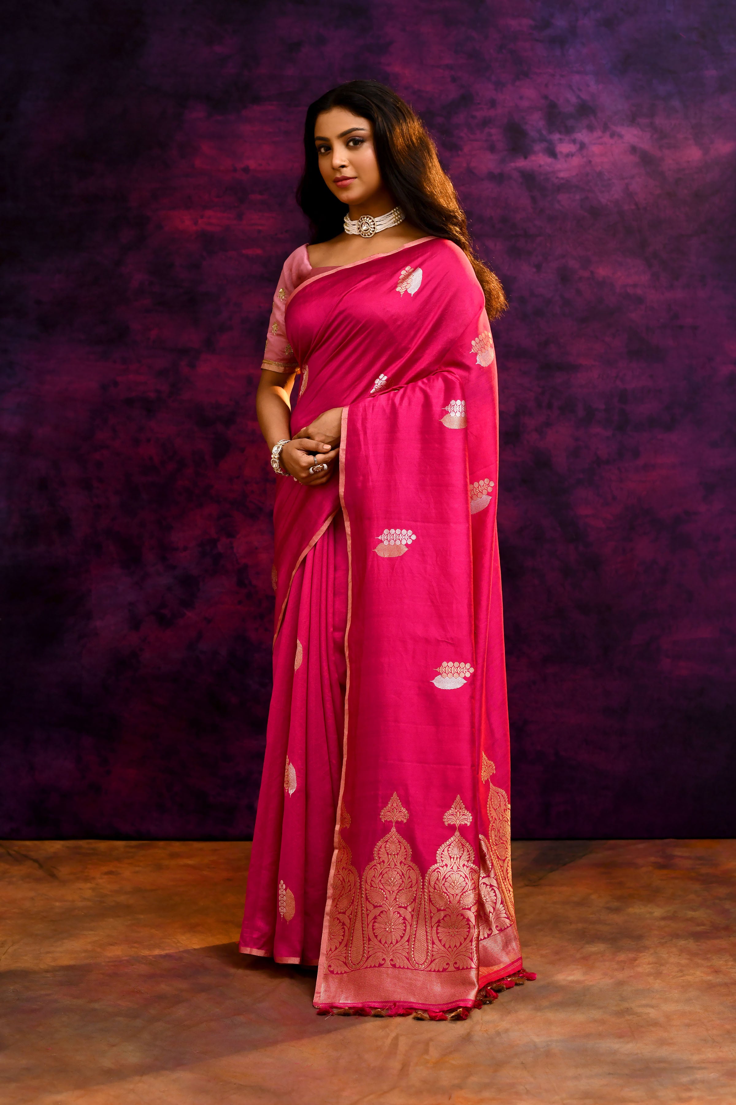 Pure Munga Silk Saree with Tree & Leaf Motifs – Rani Pink