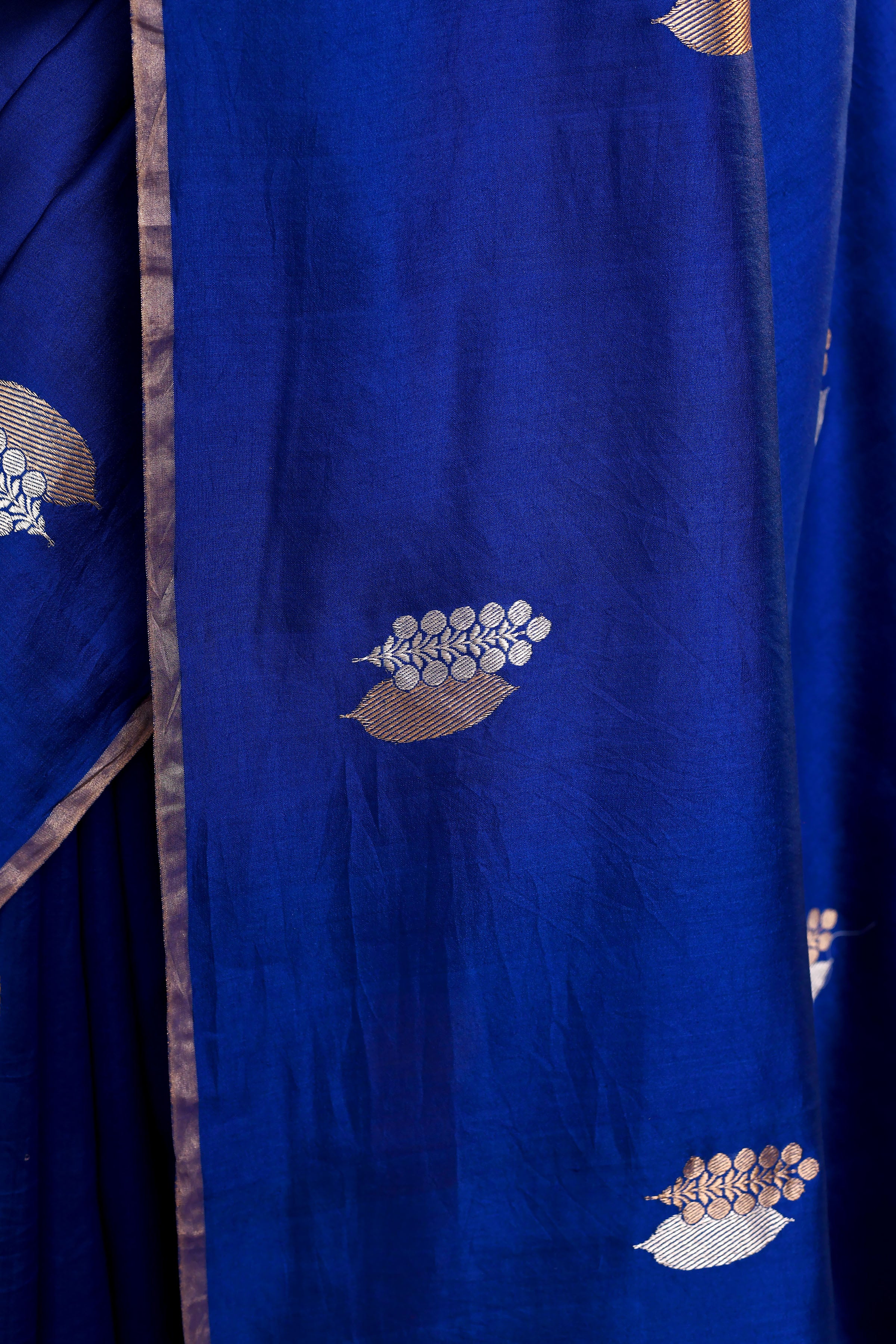 Pure Munga Silk Saree with Tree & Leaf Motifs – Royal Blue