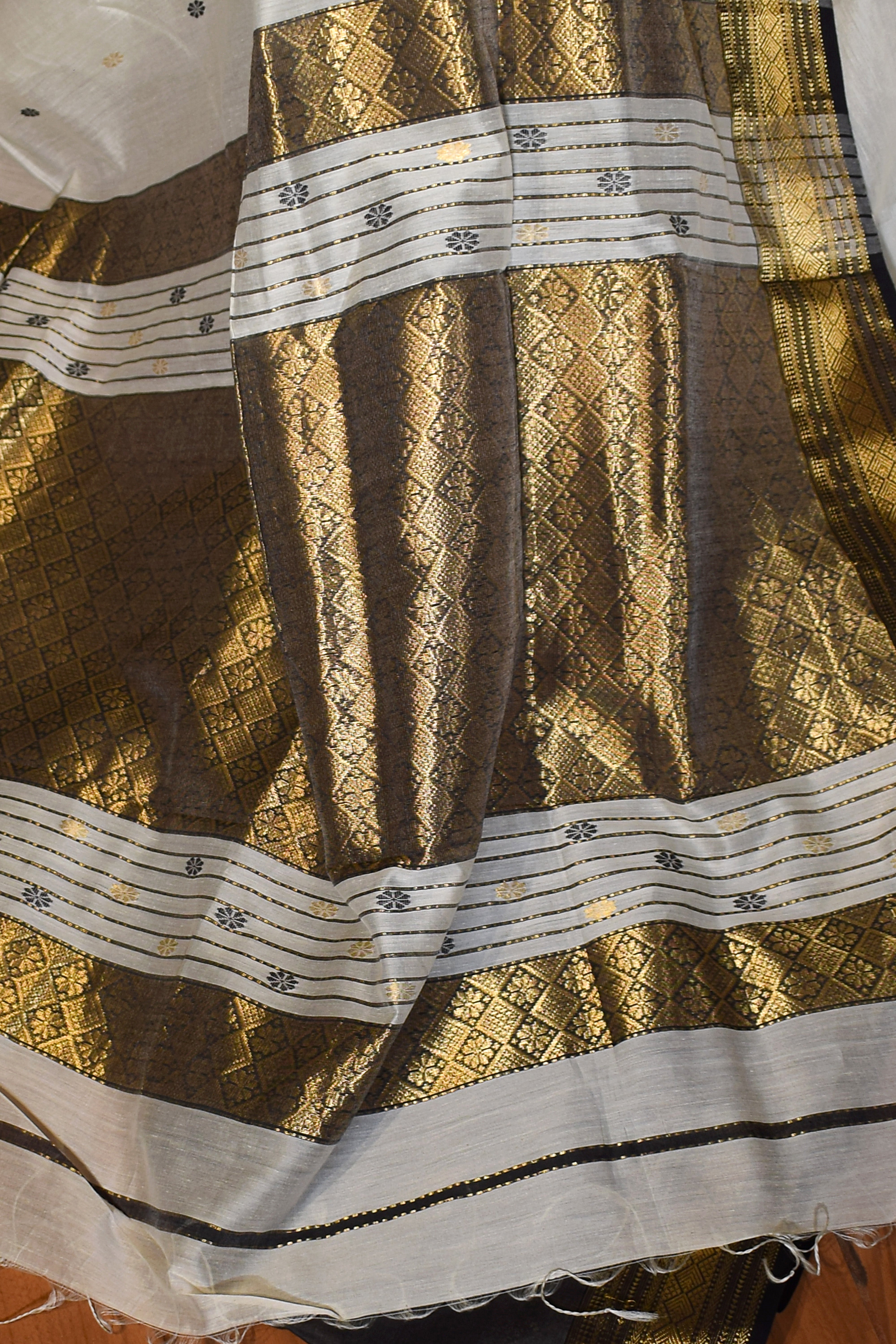 Ivory Maheshwari Cotton Silk Saree with Black Border