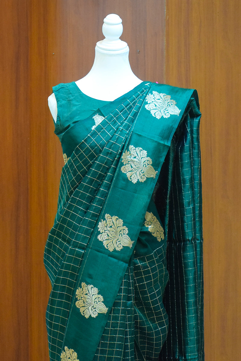 Pure Katan silk kadwa Banarasi saree with golden zari checks & floral motifs border-Bottle green