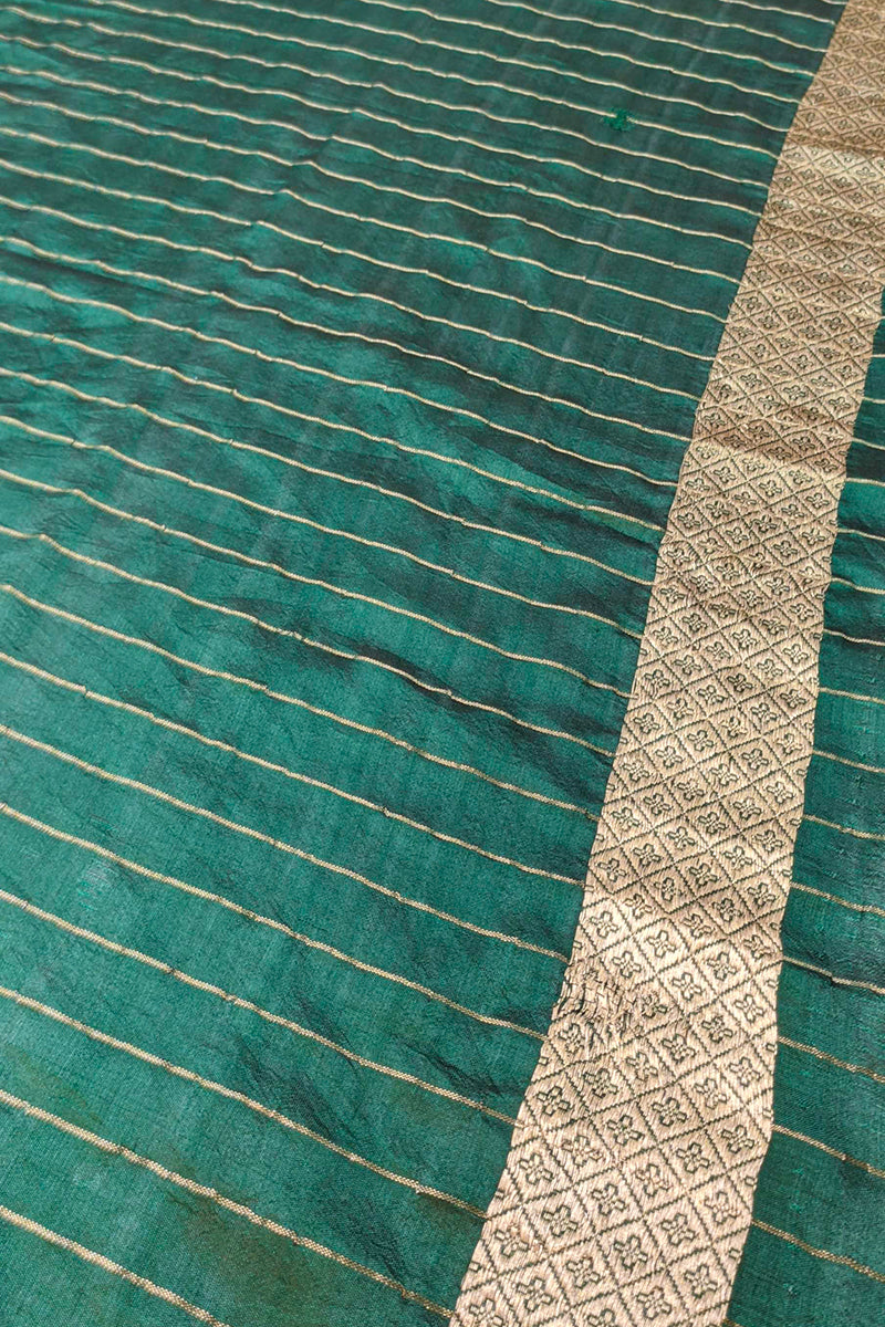 Pure Katan silk kadwa Banarasi saree with golden zari checks & floral motifs border-Bottle green