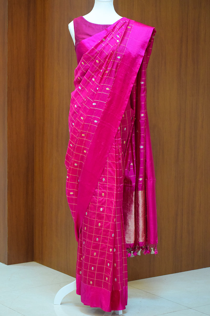 Pure Katan silk kadwa Banarasi saree with golden zari checks & floral motifs border-Rani pink