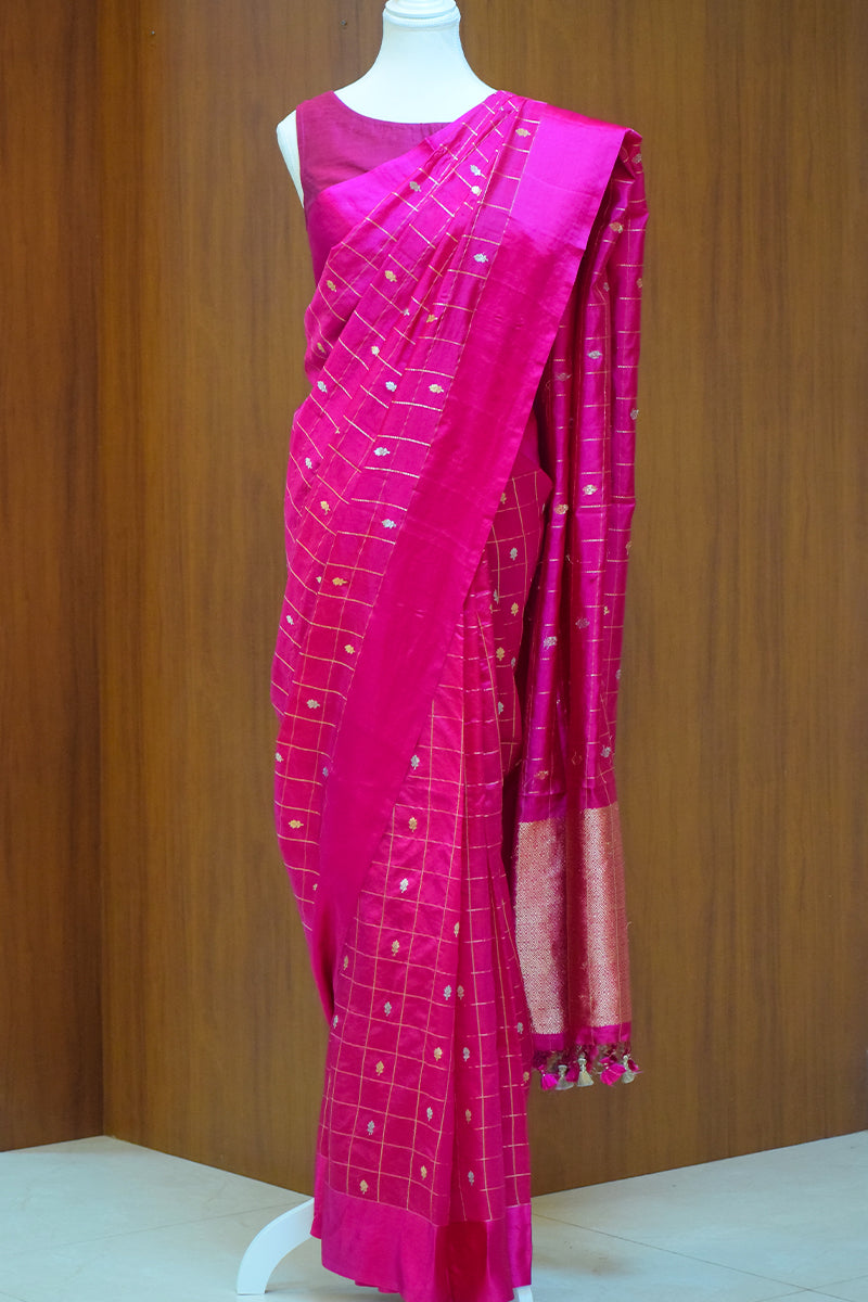 Pure Katan silk kadwa Banarasi saree with golden zari checks & floral motifs border-Rani pink