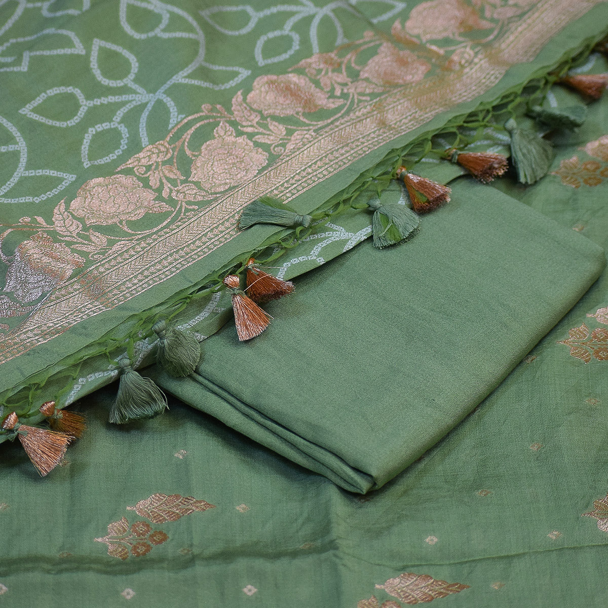 Sage Green Handwoven Banarasi Munga Muslin Suit Set with Dual-Toned Zari Motifs – Subtle & Elegant